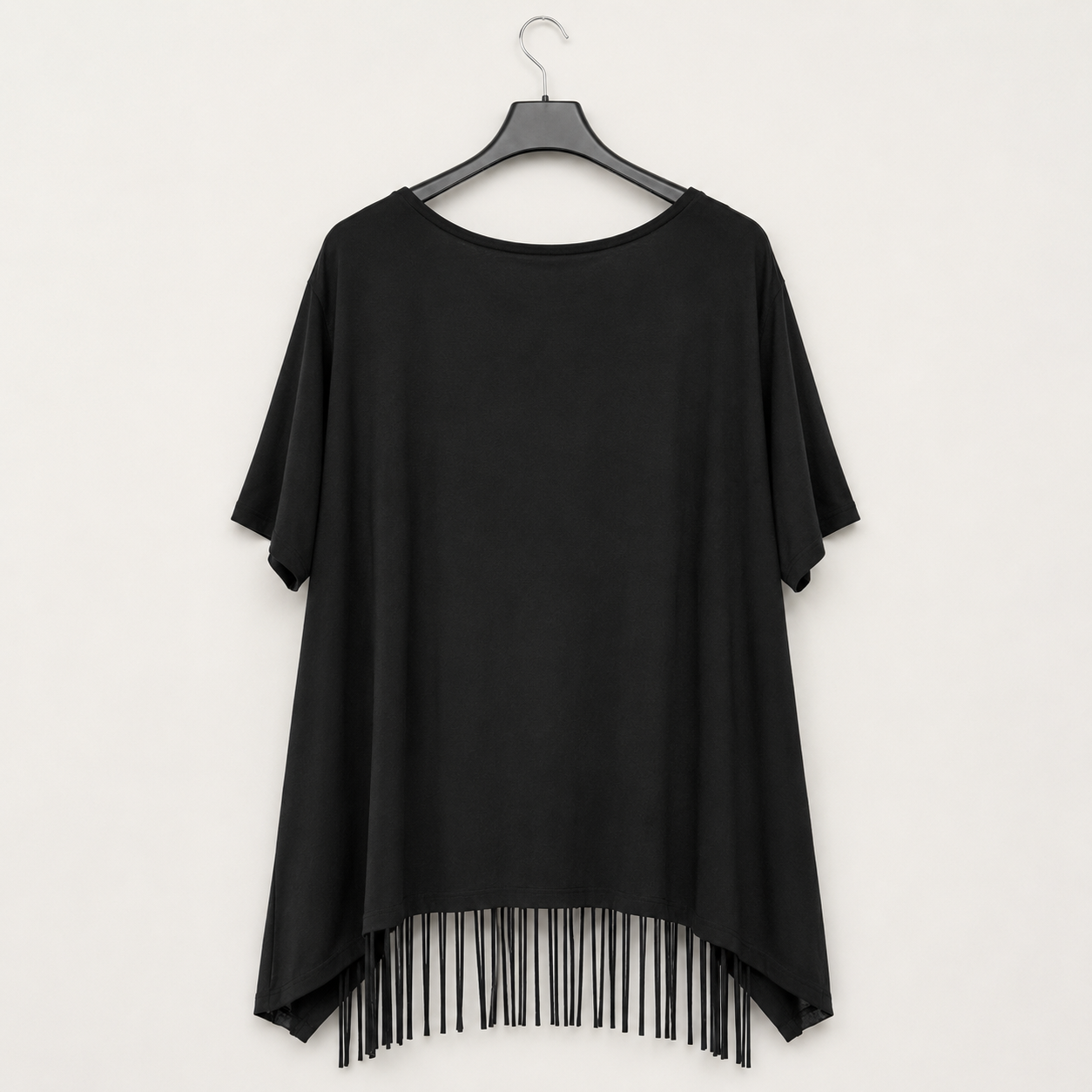 Schwarzes Shirt mit Stern-Applikation und Fransen Gr. 40-50
