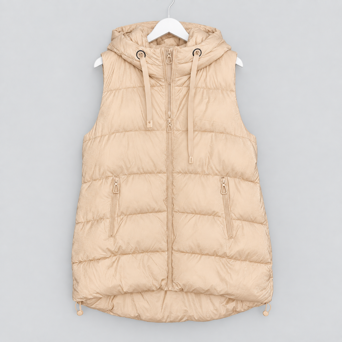 Lange Steppweste in Creme mit Kapuze | L und XL