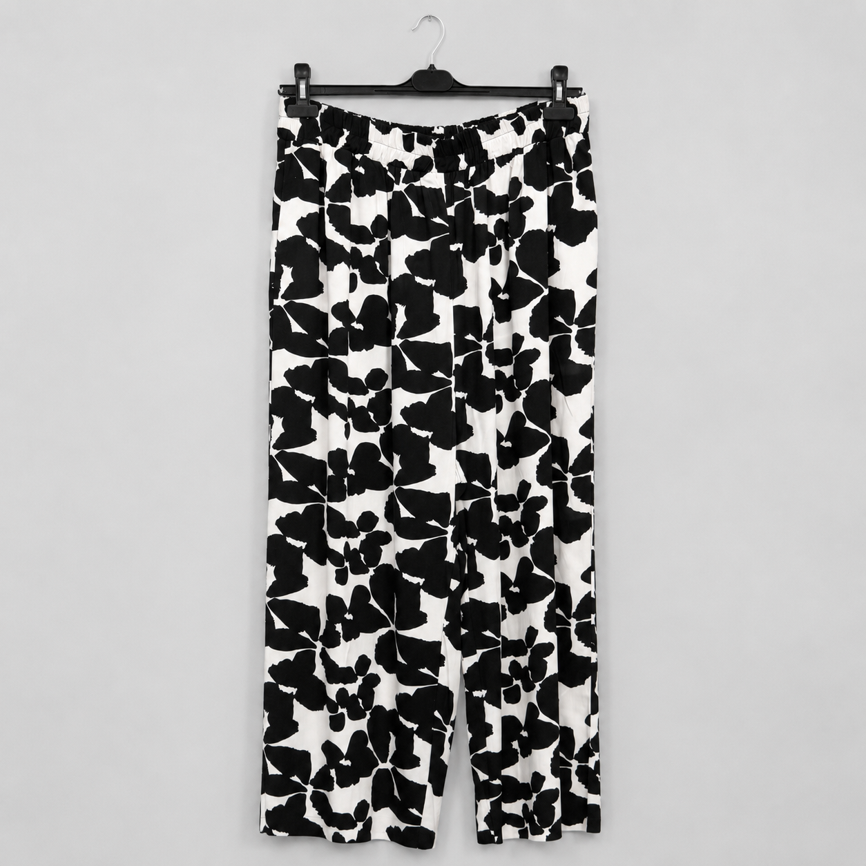 Leichte Viskosehose mit modernem Allover-Print | Gr. 48-56