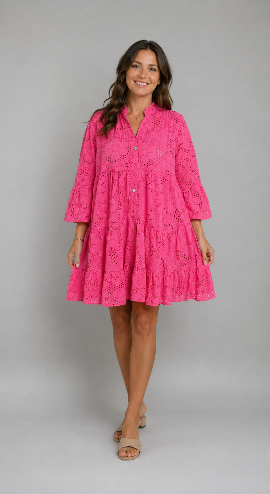 Kleid aus Broderie Anglaise - sommerliche Eleganz mit romantischem Charme | 38 - 42