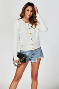 Cremefarbener Cardigan mit Zopfmuster und Rundhalsausschnitt: Cream / OneSize Gr. 38-44