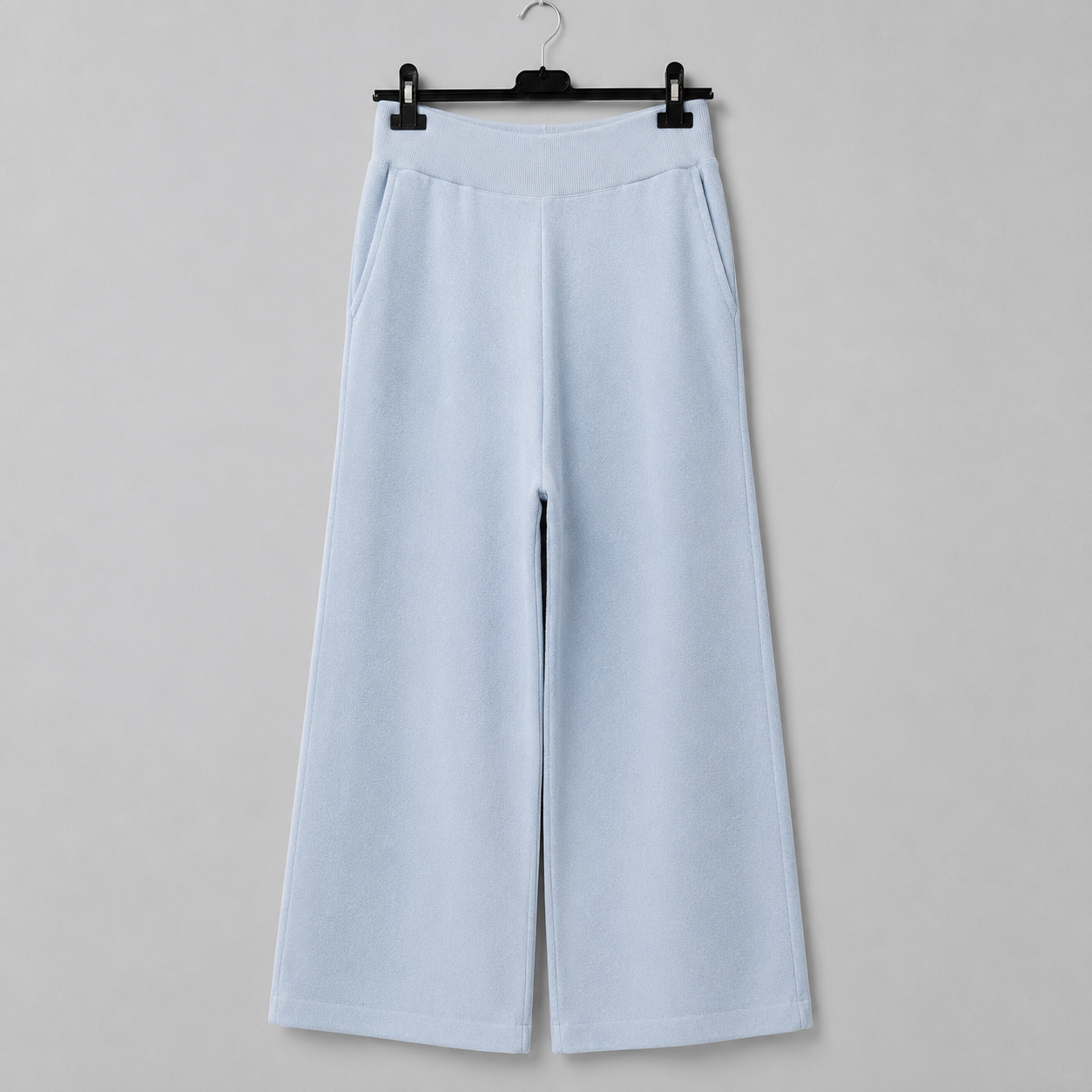 Strickhose mit weitem Bein | Gr. 38-40 | Hellblau