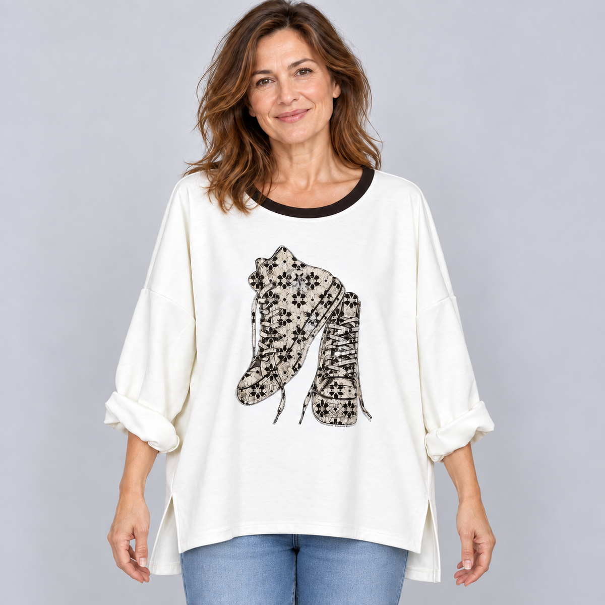 Oversize-Shirt mit Sneaker-Motiv und Strass | Gr. 40-46 | verschiedene Farben
