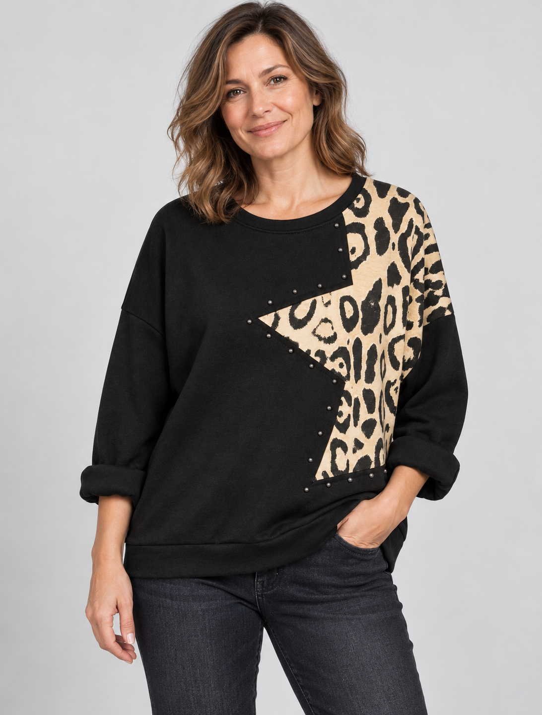 Made in Italy Shirt mit Leo-Einsatz und Nieten | Gr. 40-46 | Schwarz und Cremeweiß