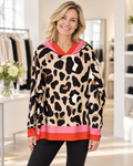 Leo-Hoodie mit pink-roten Kontrastdetails | Gr. 40-46