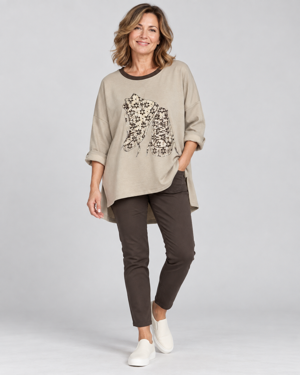 Oversize-Shirt mit Sneaker-Motiv und Strass | Gr. 40-46 | verschiedene Farben