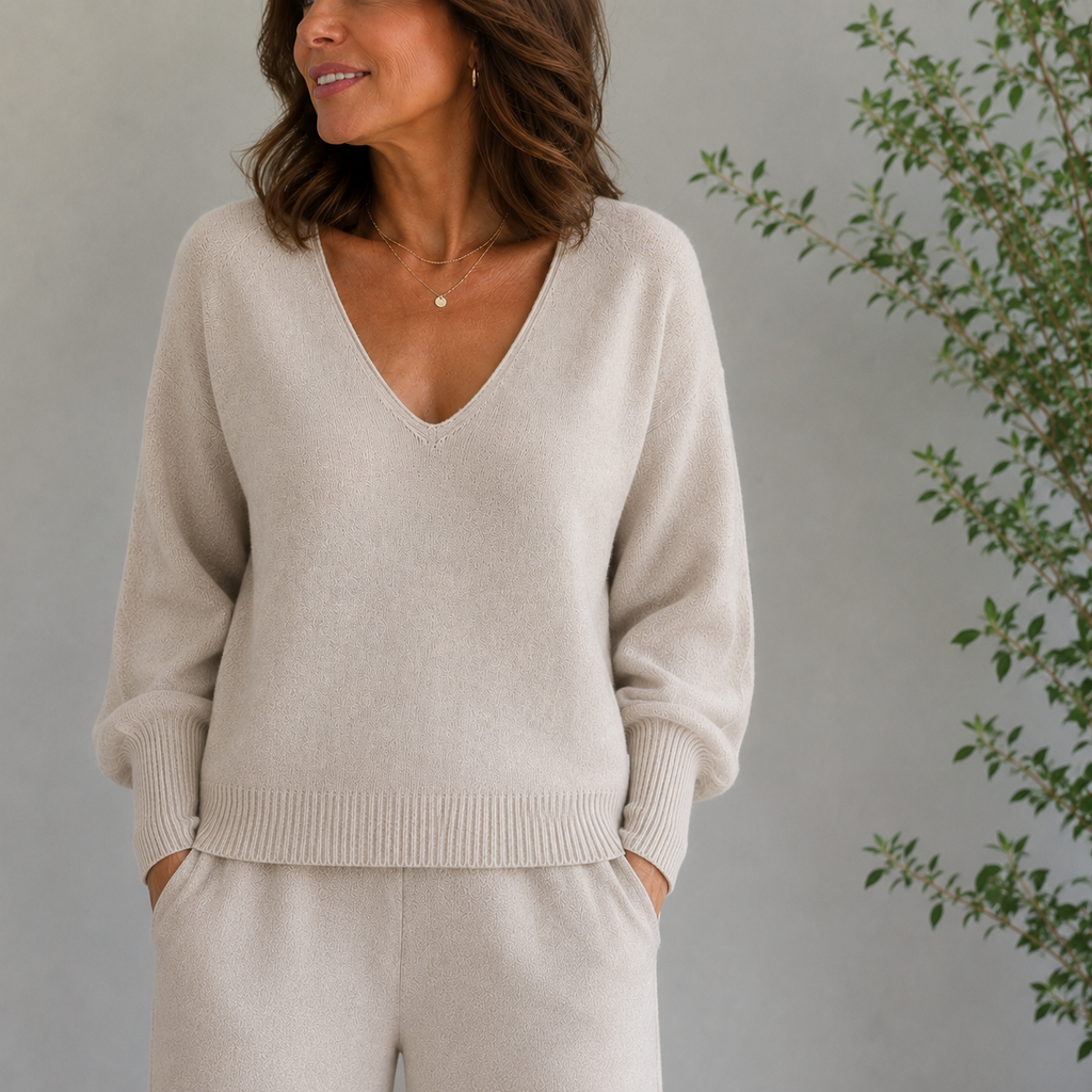 Strickpullover mit V-Ausschnitt | Gr. 38-44 | Creme