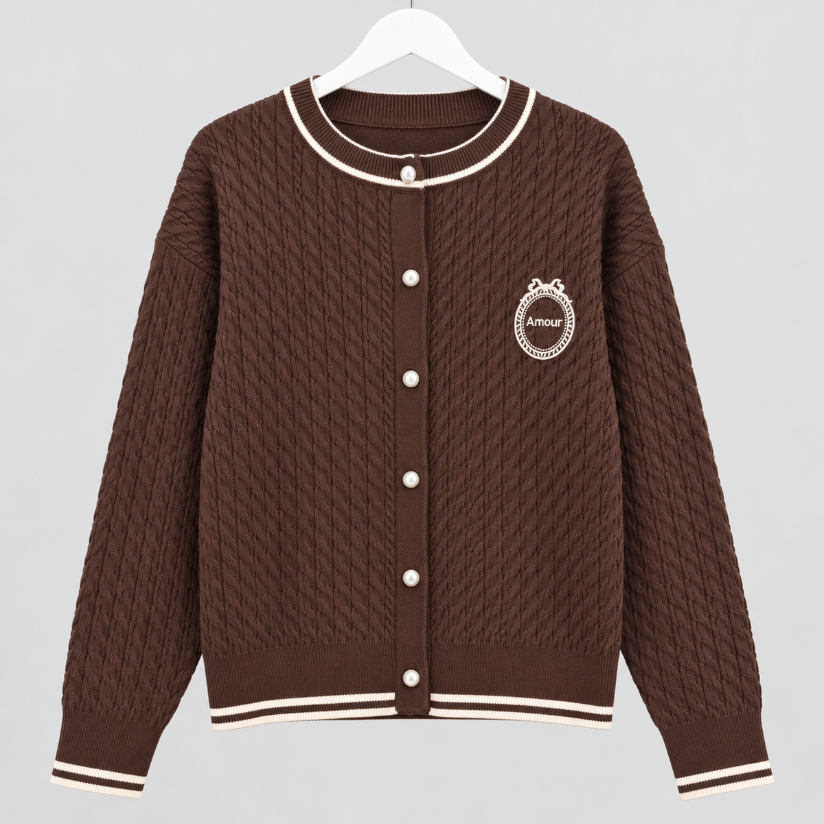 Strickjacke "Amour" mit Zopfmuster und Perlenknöpfen in verschiedenen Farben | Gr. 38-40