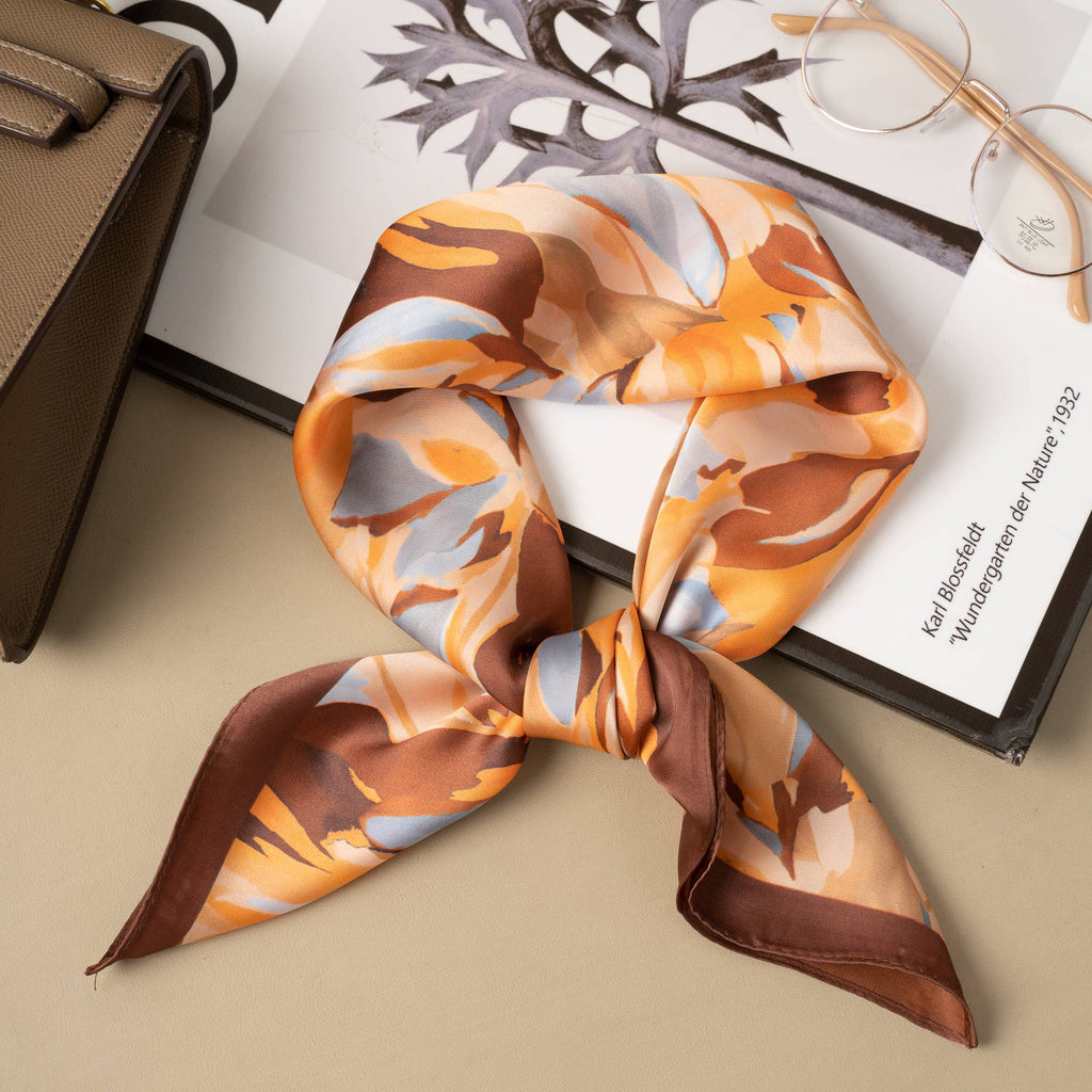 Elegantes  Halstuch | Seidenfeeling 70x70 cm | Florales Muster in Braun-Tönen