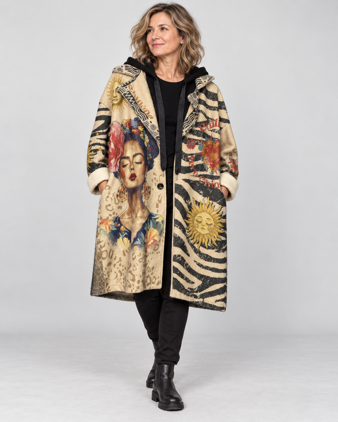 Damen-Statement-Mantel im Wollmix mit Kunst-Print | Gr. 42–48