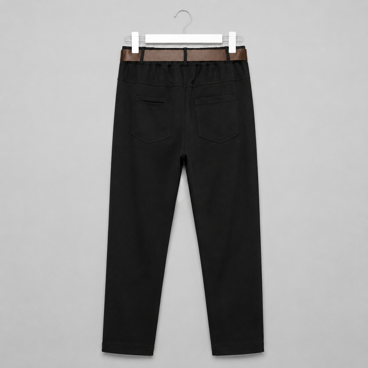 Sommerhose mit braunem Gürtel in mehreren Farben Gr. 38-40