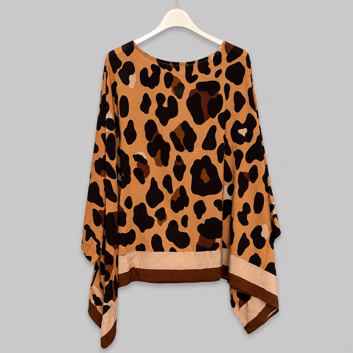 Leo-Bluse aus Viskose - locker & figurumspielend Gr. 38-46