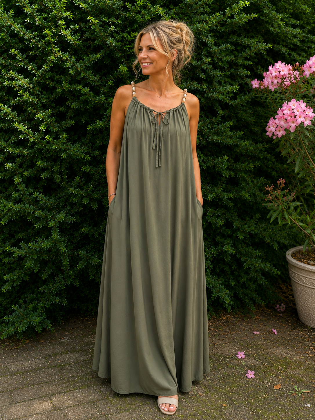 Maxikleid in Khaki | zeitlose Eleganz | Gr. 40-42