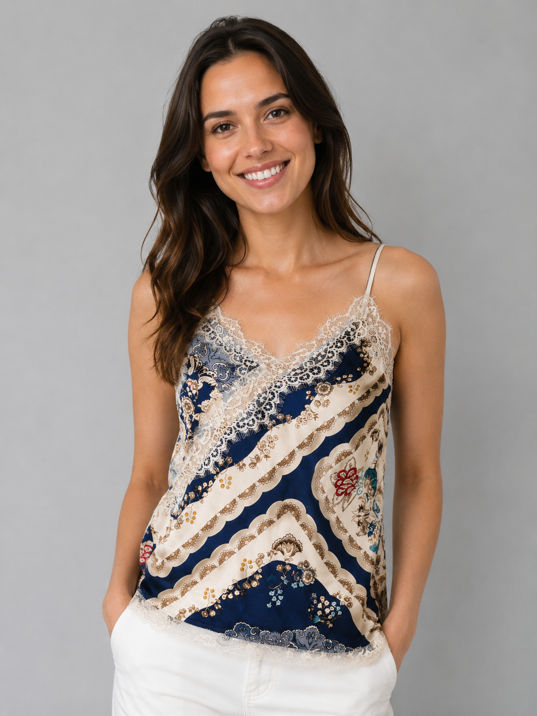Elegantes Spitzentop im Bohr-Look  | Größe 38-42