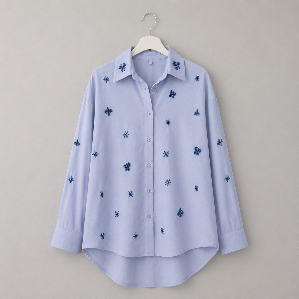 Bluse mit Schmuckapplikationen | Gr. 40-44 | Hellblau