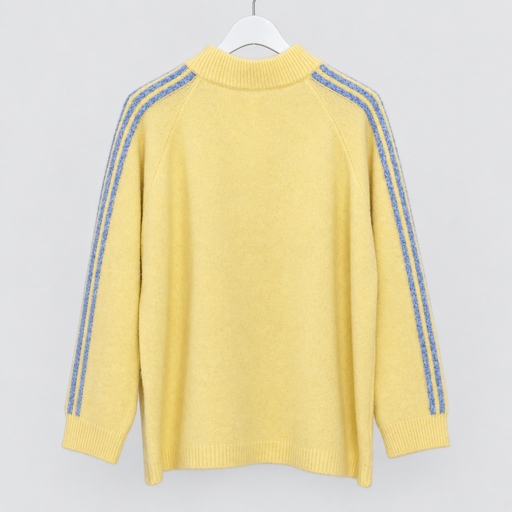Sportliche Strickjacke mit Reißverschluss und Kontraststreifen | Gr. 40-42 | gelb u. blau