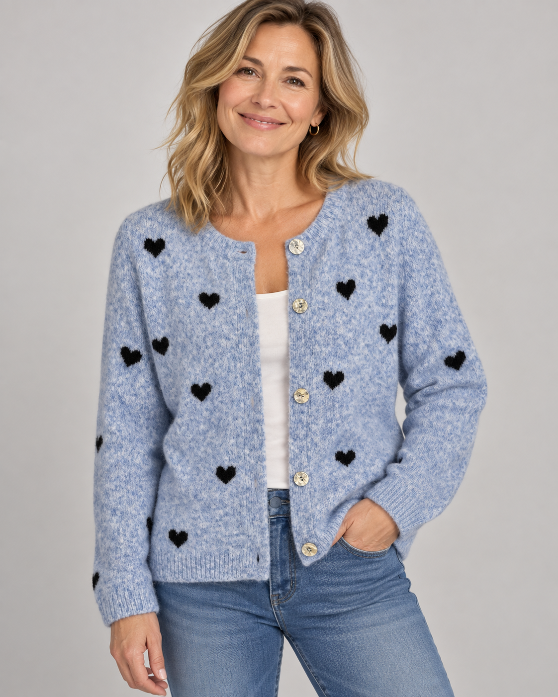 Strickjacke mit Herzmuster und Knöpfen | Gr. 38-44 | verschiedene Farben