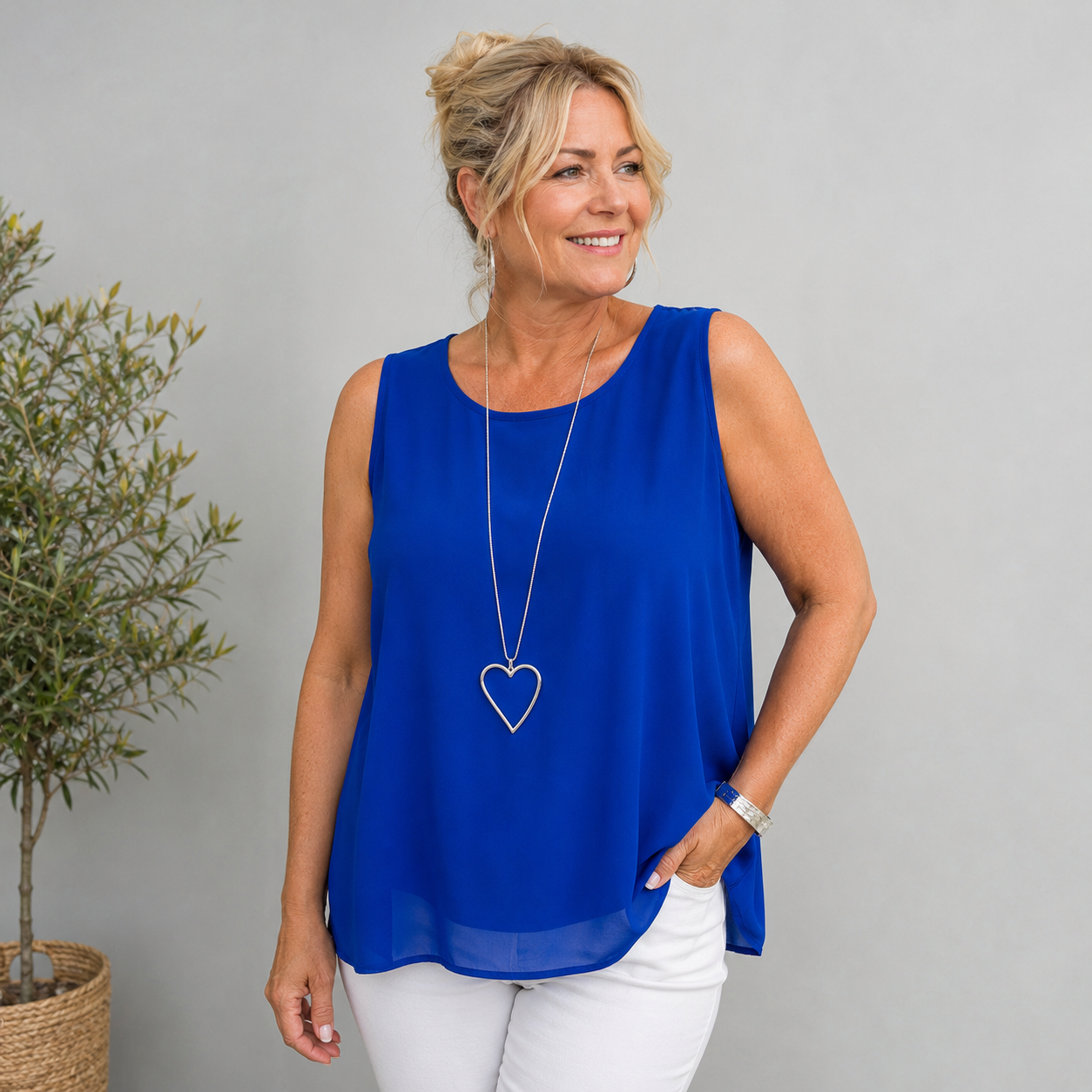 Damen-Top aus 100% Viskose | Gr. 52-60 | Royalblau