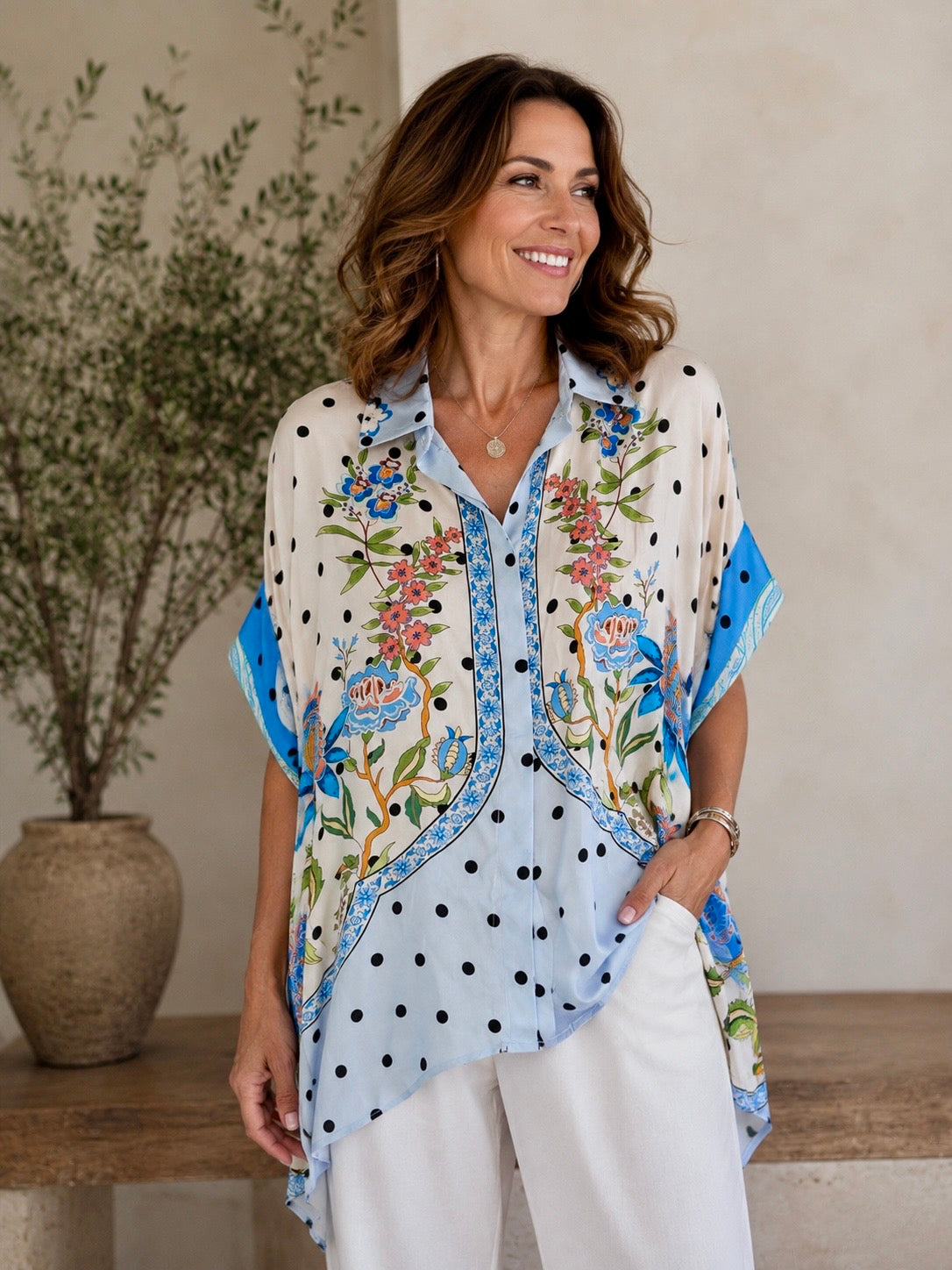 Longbluse mit floralem Muster & Punkten | Gr. 40-44  | Made in Italy
