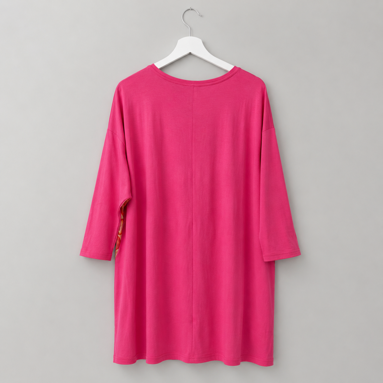 Damen-Shirt in Pink mit modernem Print und Glitzerdetails