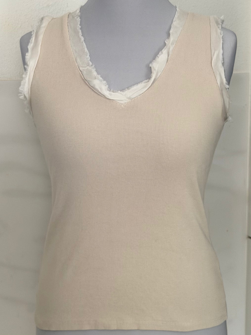 Feines Ripp-Top in Creme |  zeitlos & vielseitig kombinierbar | Gr. 36/38