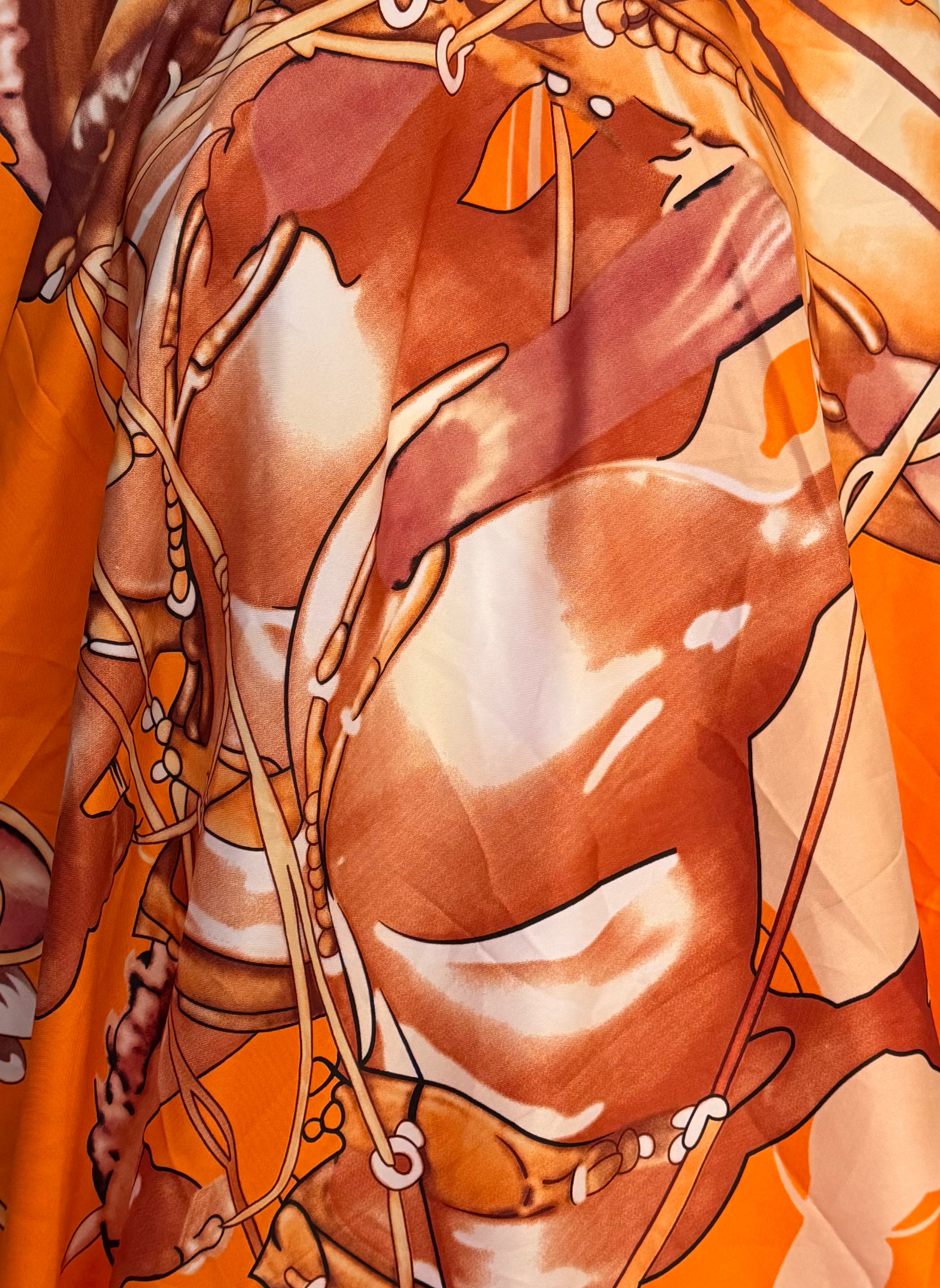 Großes Viskose-Tuch in Orange und Beige 130 x 130 cm