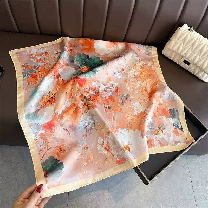 Elegantes quadratisches Halstuch | Seidenfeeling  Blumengemälde | 70x70 cm