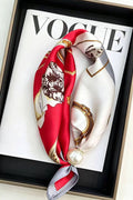 Satin-Halstuch mit Ketten- und Reitmuster | Verschluss mit Magnet- Perle  ||  Rouge
